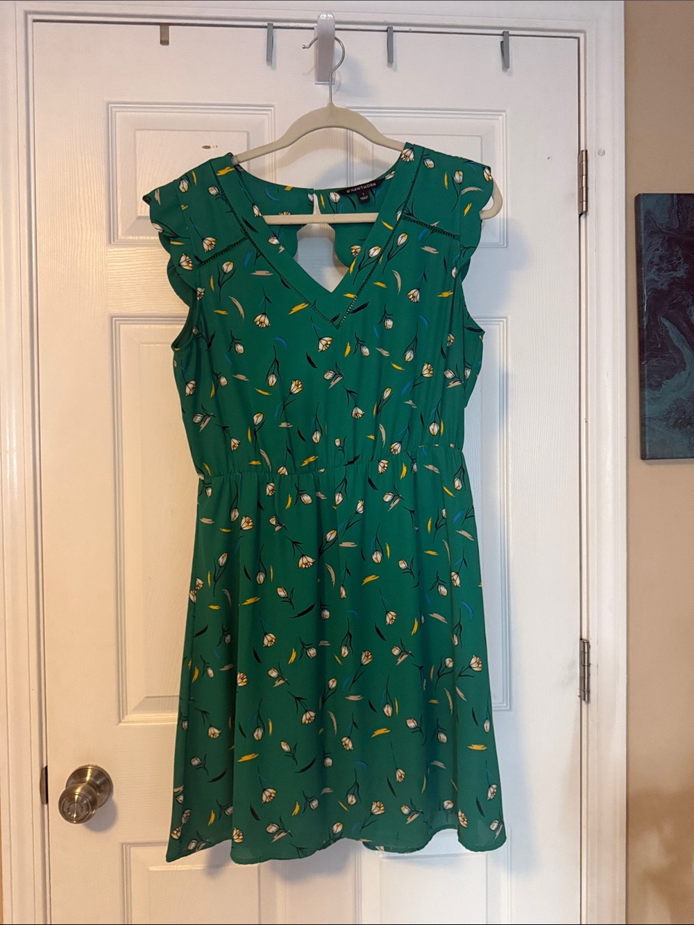 41 Hawthorn Green Floral V-Neck Midi Dress